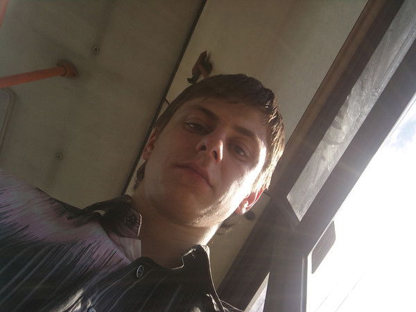 Игорь Карпекин