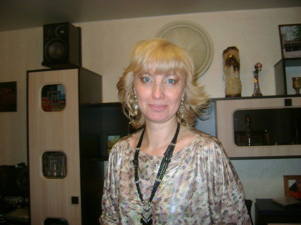 Елена Постёгина