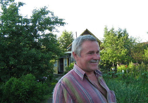 Валентин Емельянов