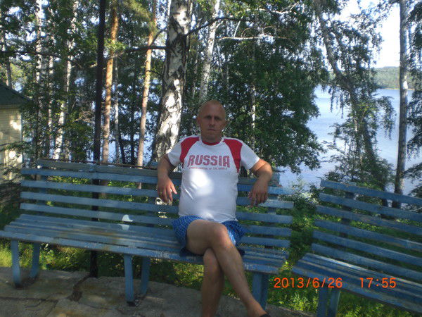 Антон Юнеев