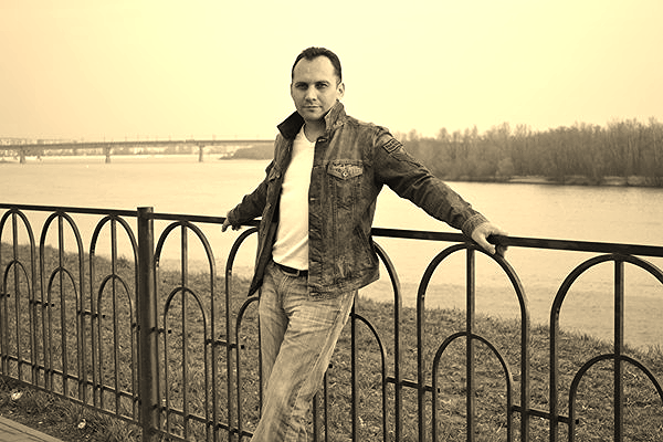 Александр Поздняков