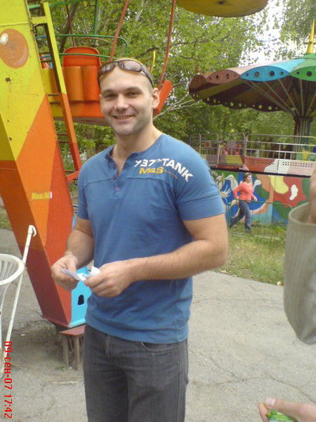 Владимир Ларин