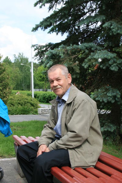 Владимир Исаев