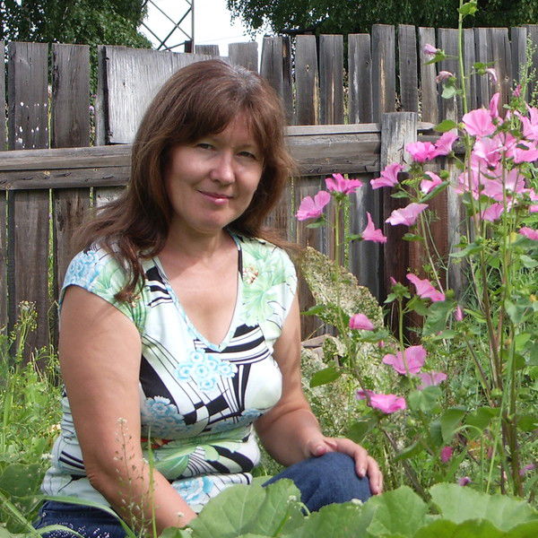 Лариса Иванова