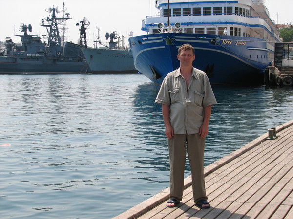 Альберт Живаев