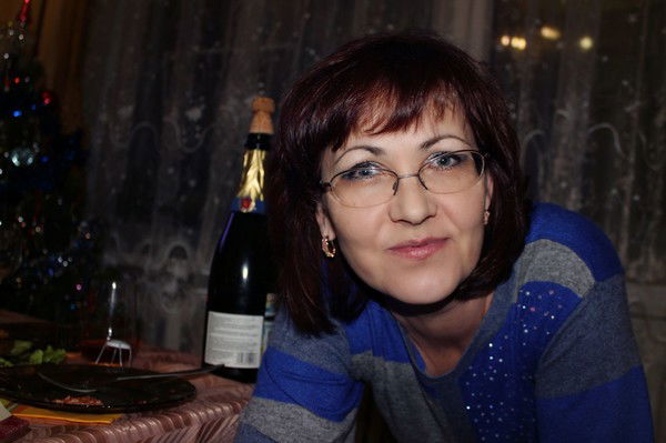 Елена Хлюстикова