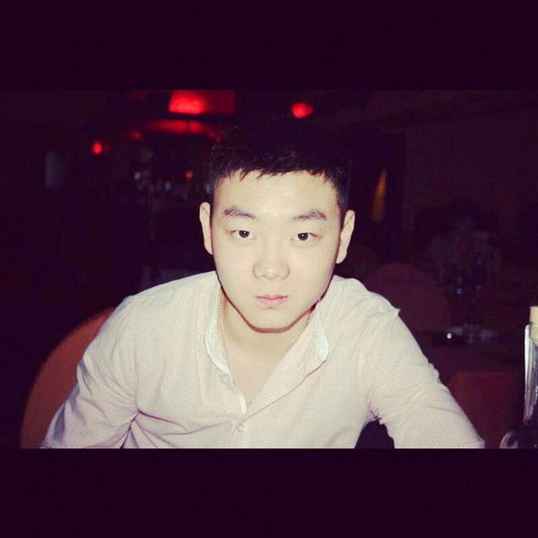 Владимир Чжен