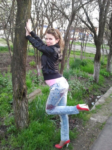 Элюся Шалахова