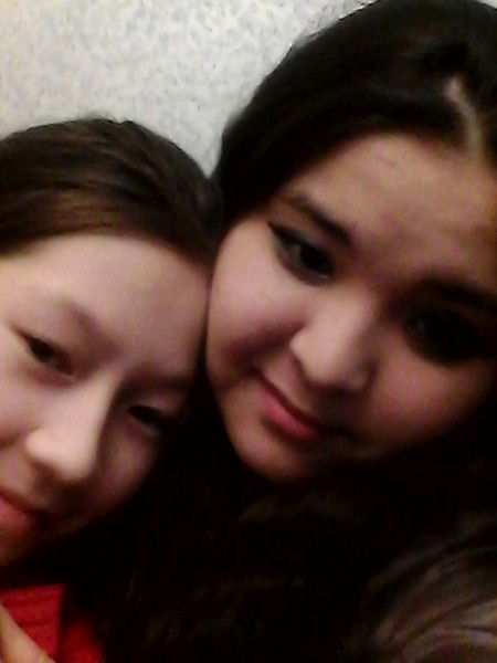 Анел Советова