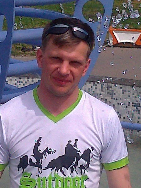 Николай Богомолов