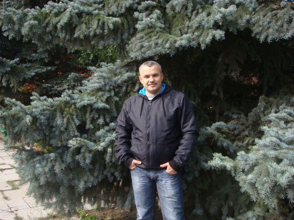 Александр Сафонов