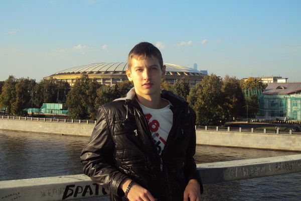 Саня Иванов