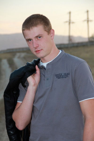 Андрей Новиков