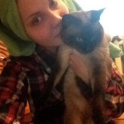 Людмила Леджер