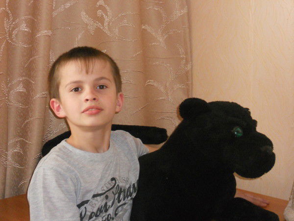 Владик Гунари