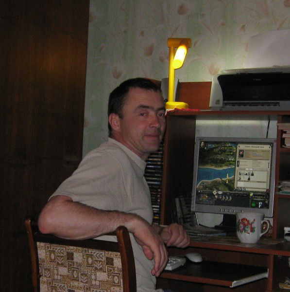 Александр Бузецкий