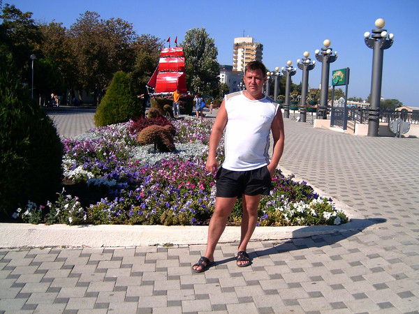 Андрей Бархатов