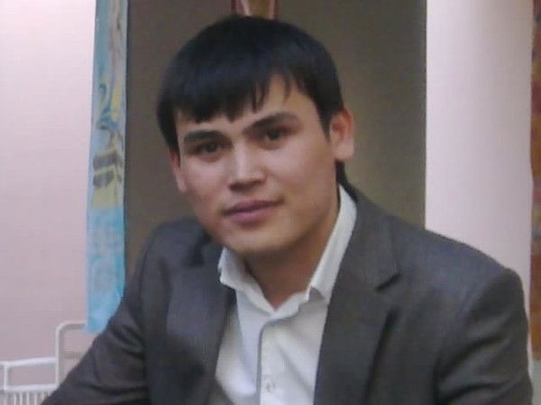 Бактияр Умаров