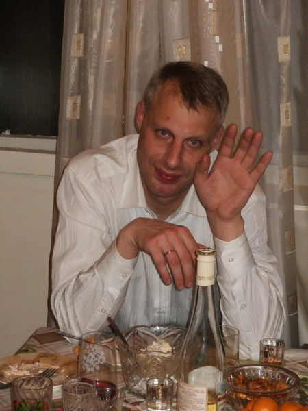 Евгений Емельянов