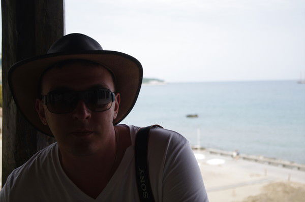 Максим Кузьмичев