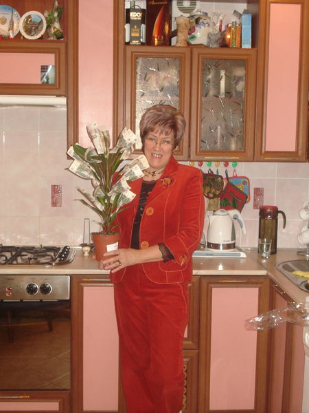 Алла Тарасова