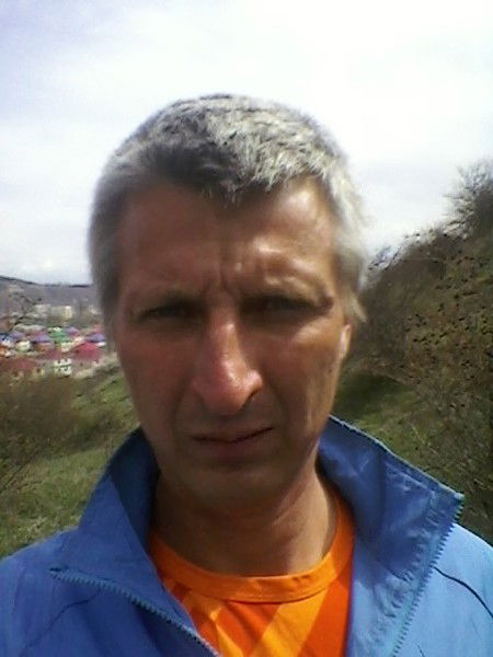 Леонид Поляков