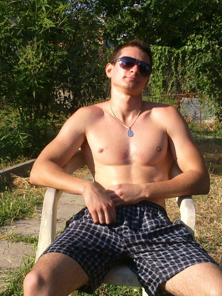 Shavkat }{Афизов