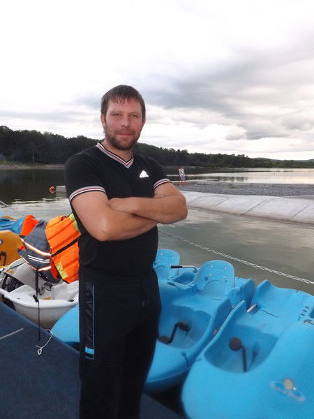 Петя Якушин