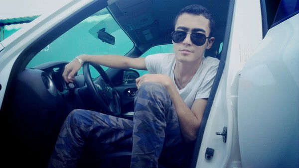 Алишер Турсунов