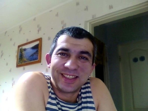 Рустам Усмонов