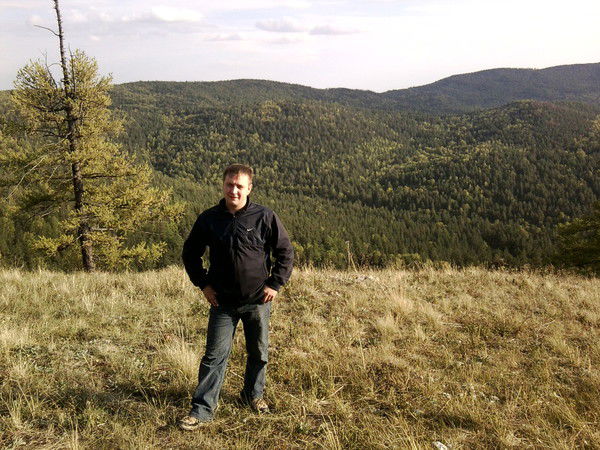 Александр Бурдин