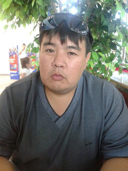 Артур Бижанов