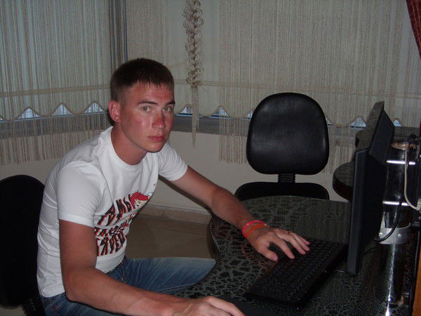 Антон Агрызков