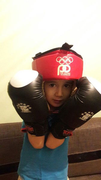 Женис Наушабаев