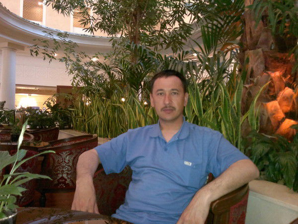 Айбек Базаралин