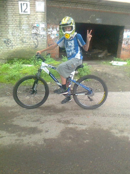 Саня Харченко