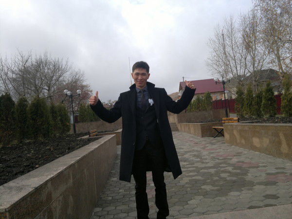 Азамат Акмагамбетов