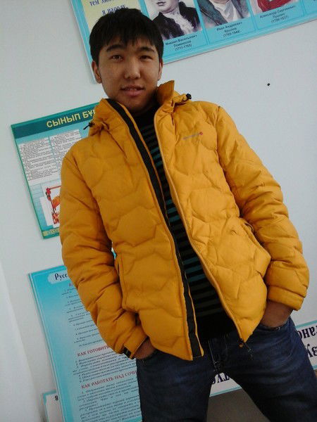 Олжас Багзатов