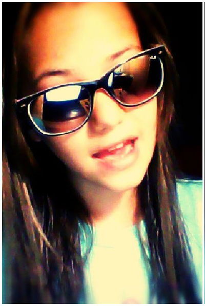 Лена Левина