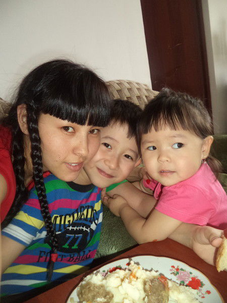 Гульден Наураз