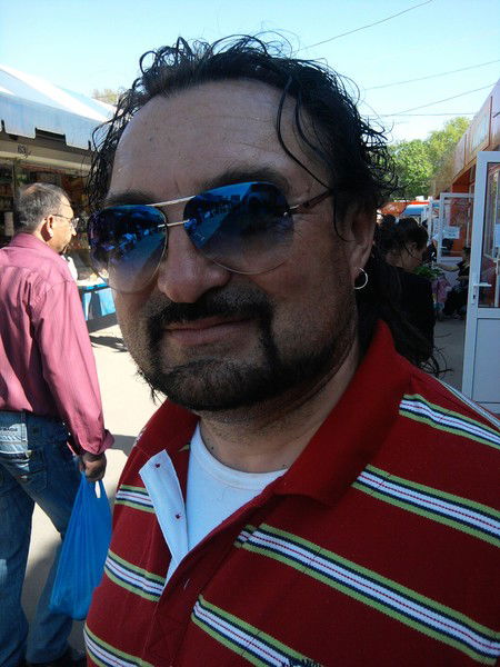 Владимир Кипенко