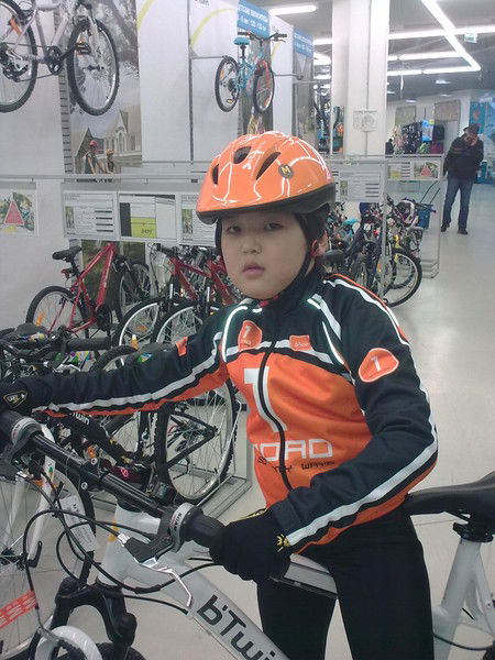 Азизбек Зупуев