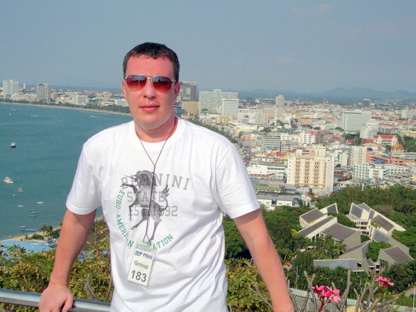 Константин Аксютин