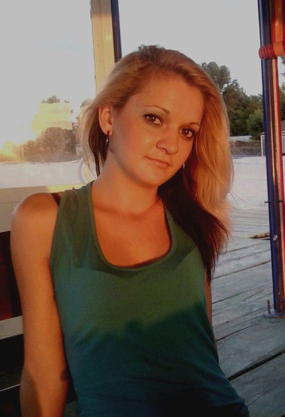 Лиза Захарова