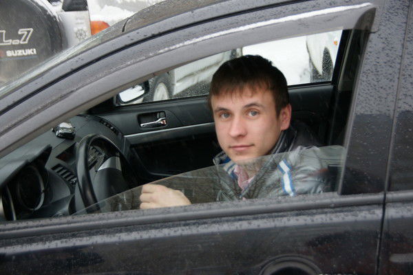 Сергей Голяшов