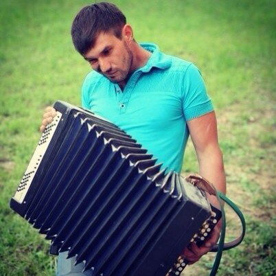 Овчиников Макс