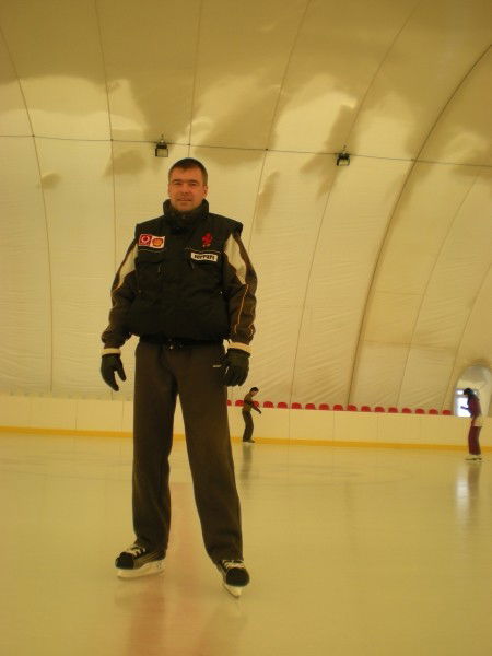 Алишер Насыров