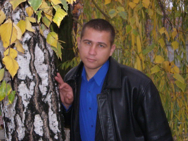 Руслан Великосельский