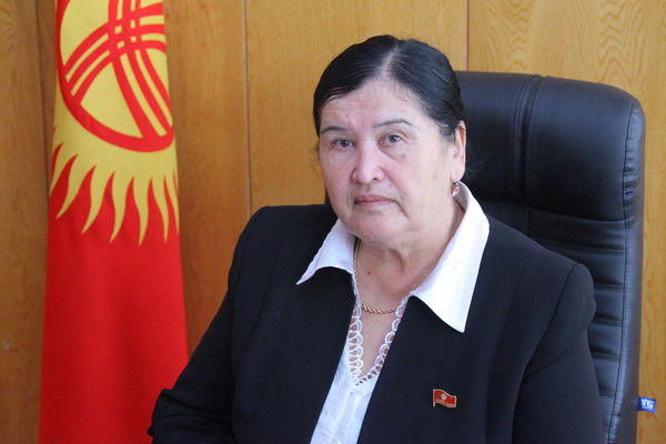 Гуласал Садырбаева