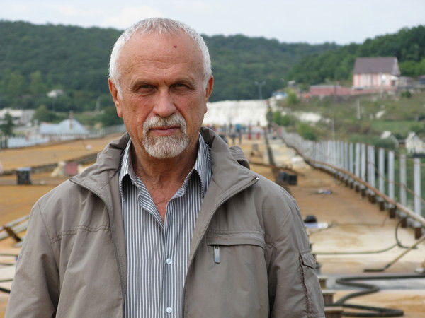 Валерий Новиков